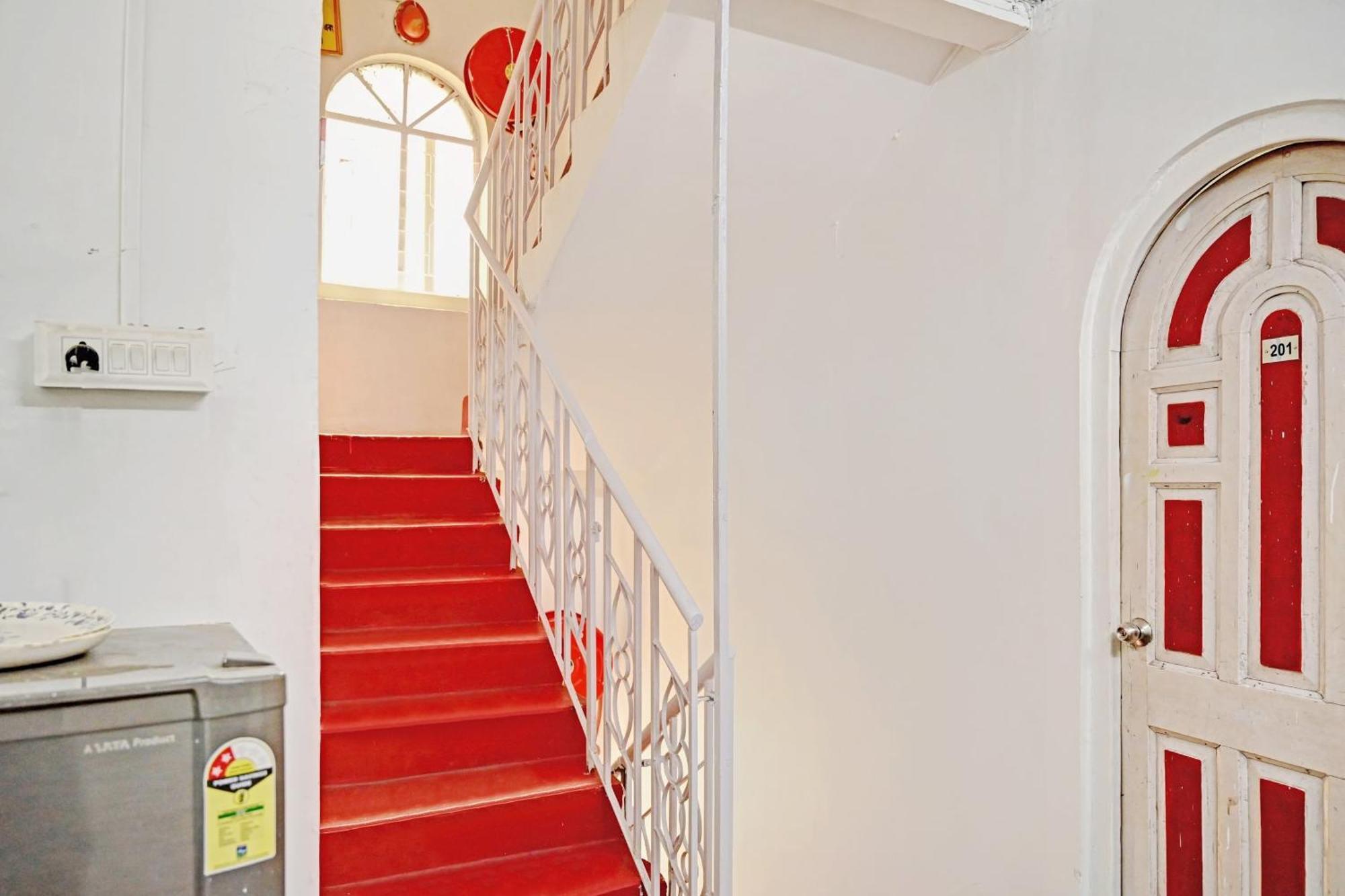 Hotel O Om Shanti Inn Колката Екстер'єр фото