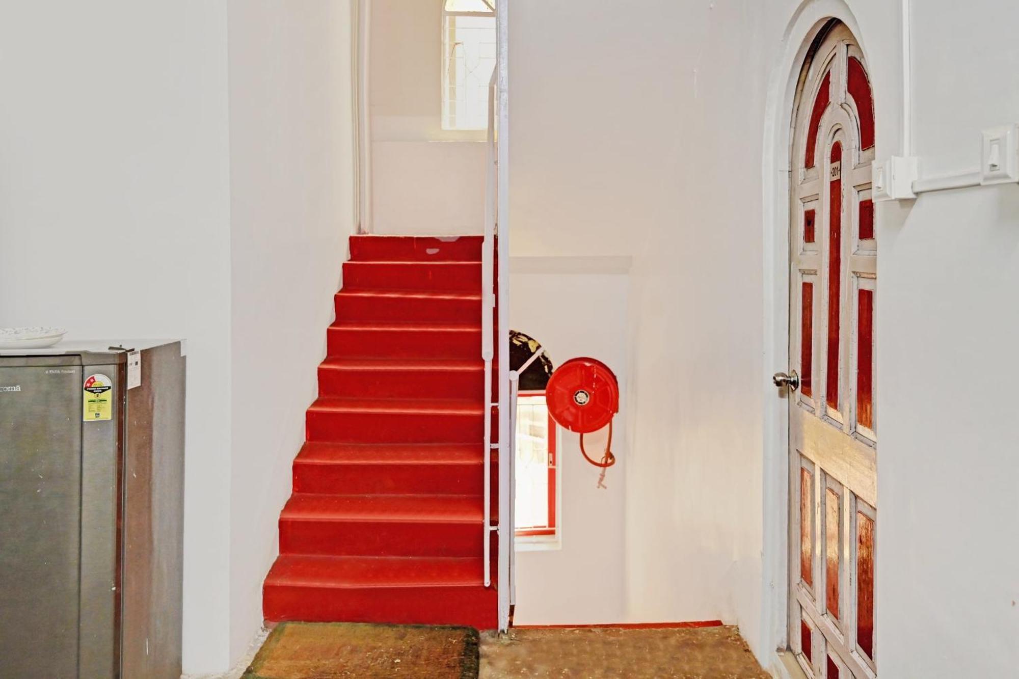 Hotel O Om Shanti Inn Колката Екстер'єр фото